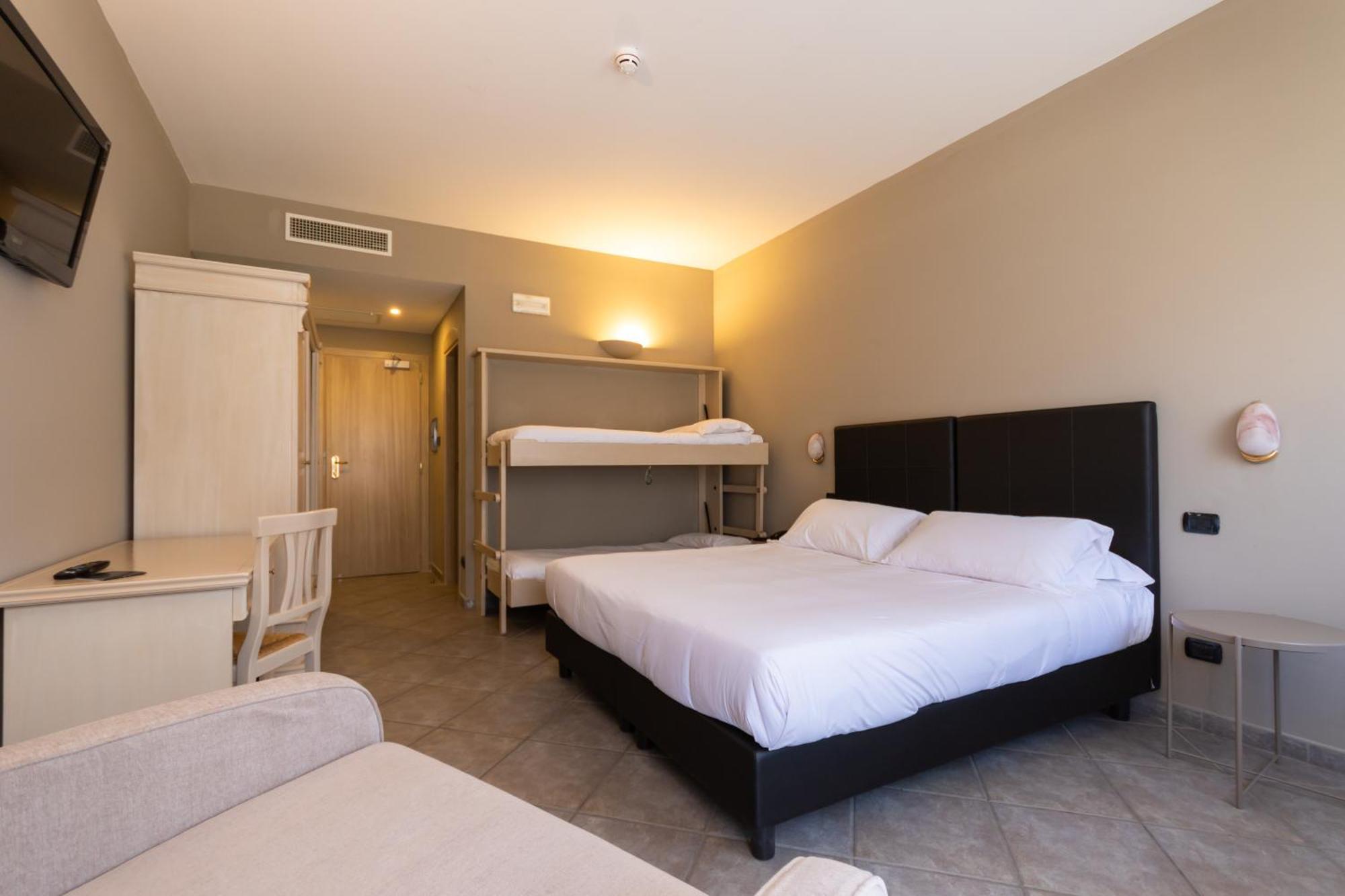 Hotel Don Luis Castel Di Sangro Eksteriør billede