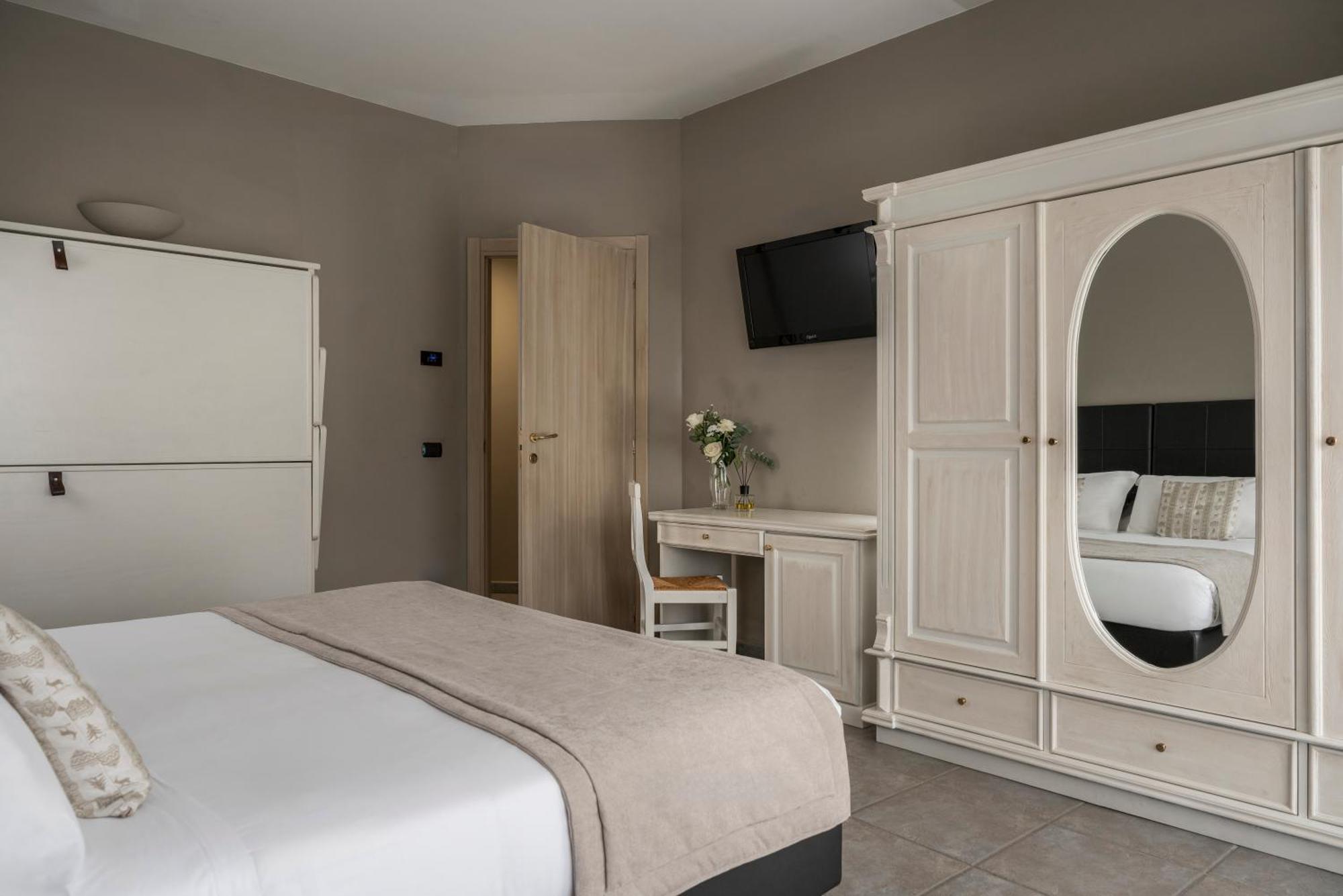 Hotel Don Luis Castel Di Sangro Eksteriør billede